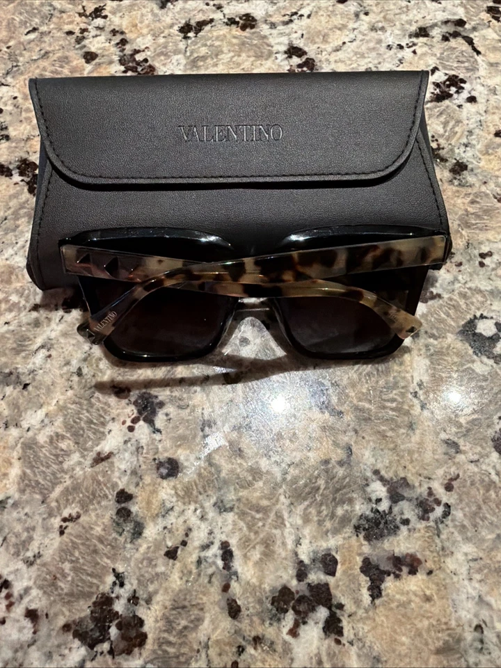 Gafas de sol Valentino VA4098 5176/8E auténticas hechas en Italia Foto 2 de 3