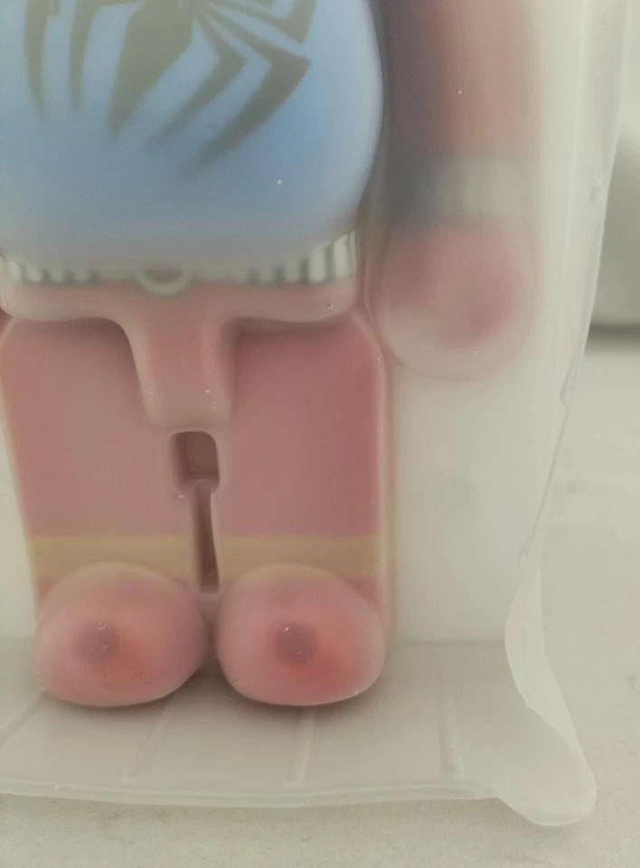 Figura MEDICOM TOY BE@RBRICK Bearbrick Amazing Spider-Man 100% 400% - Spiderman Foto 2 de 4