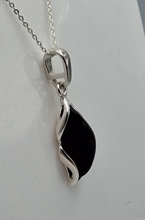 Tropfen-Anhänger IN 925er Argento Con Tiefrotem Ambra Collier Collana Bordeaux - Immagine 4 di 4