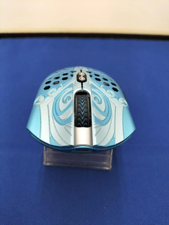 Finalmouse Starlight-12 Poseidon Small Wireless Gaming Mouse Ultralight W/Box - Image 4 of 4
