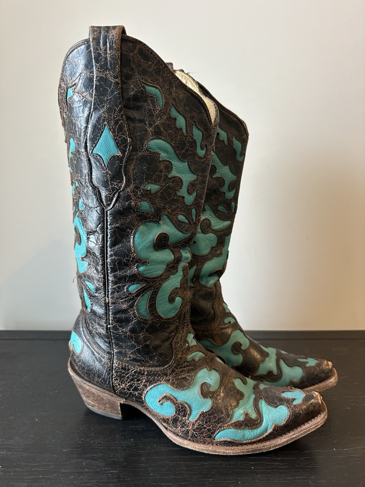 Corral Vintage Brown Turquoise Inlay Leather Cowboy Boots Women’s Size 8M