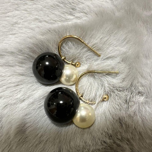 Chanel Black Stone Earrings - Picture 4 of 6