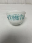 Vintage Pyrex Butterprint Amish Turquoise White 1.5 Pint Mixing Bowl 401