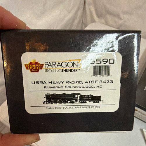 Broadway Limited Imports Paragon3 HO Santa Fe 4-6-2 Steam Loco DCC Sound DC 2590 | Condition: New