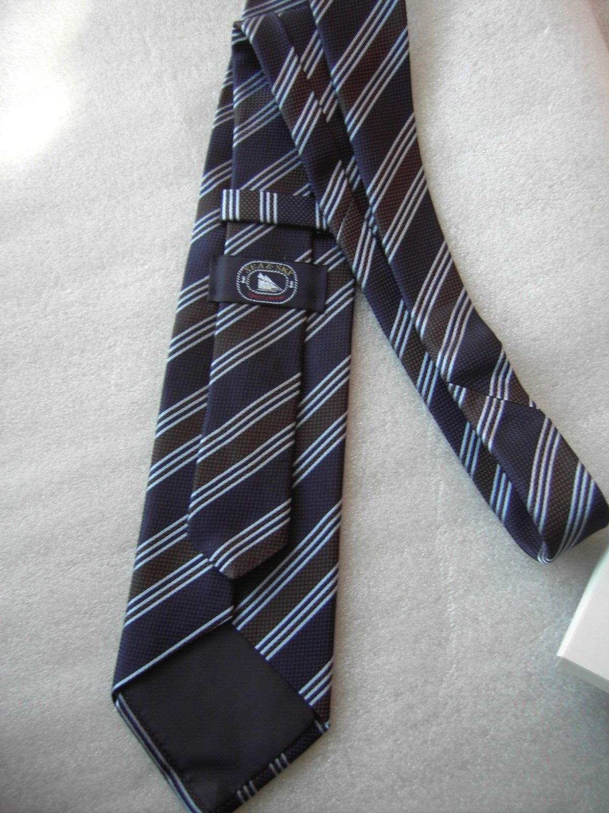 Picture 8 of 10