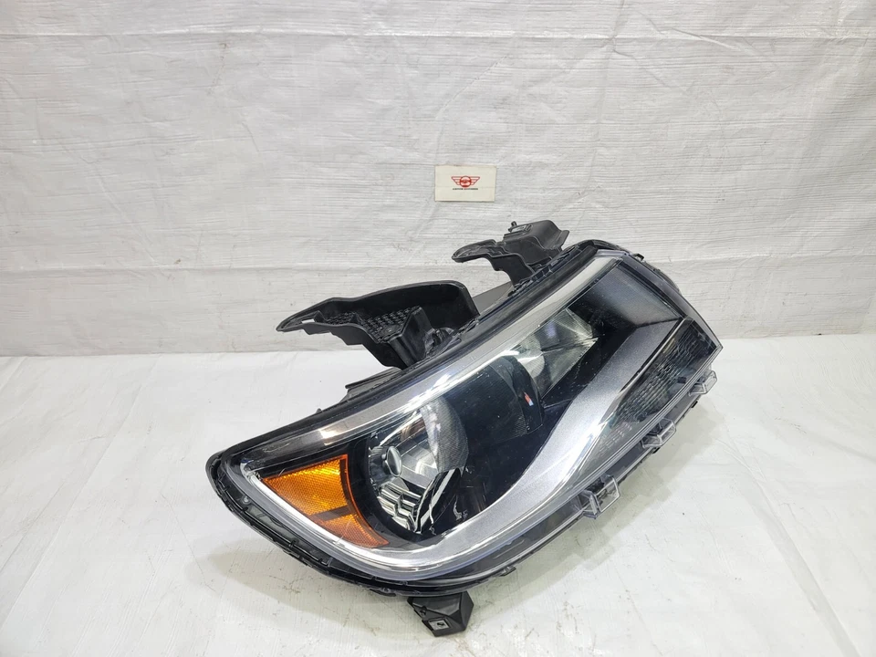 Faro delantero derecho pasajero Chevrolet Colorado 2015-2022 OEM 84630990 Foto 2 de 4