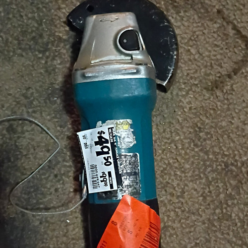 Makita GA4030 Corded Angle Grinder 4in Disc 120V 7.4A 11,000 RPM