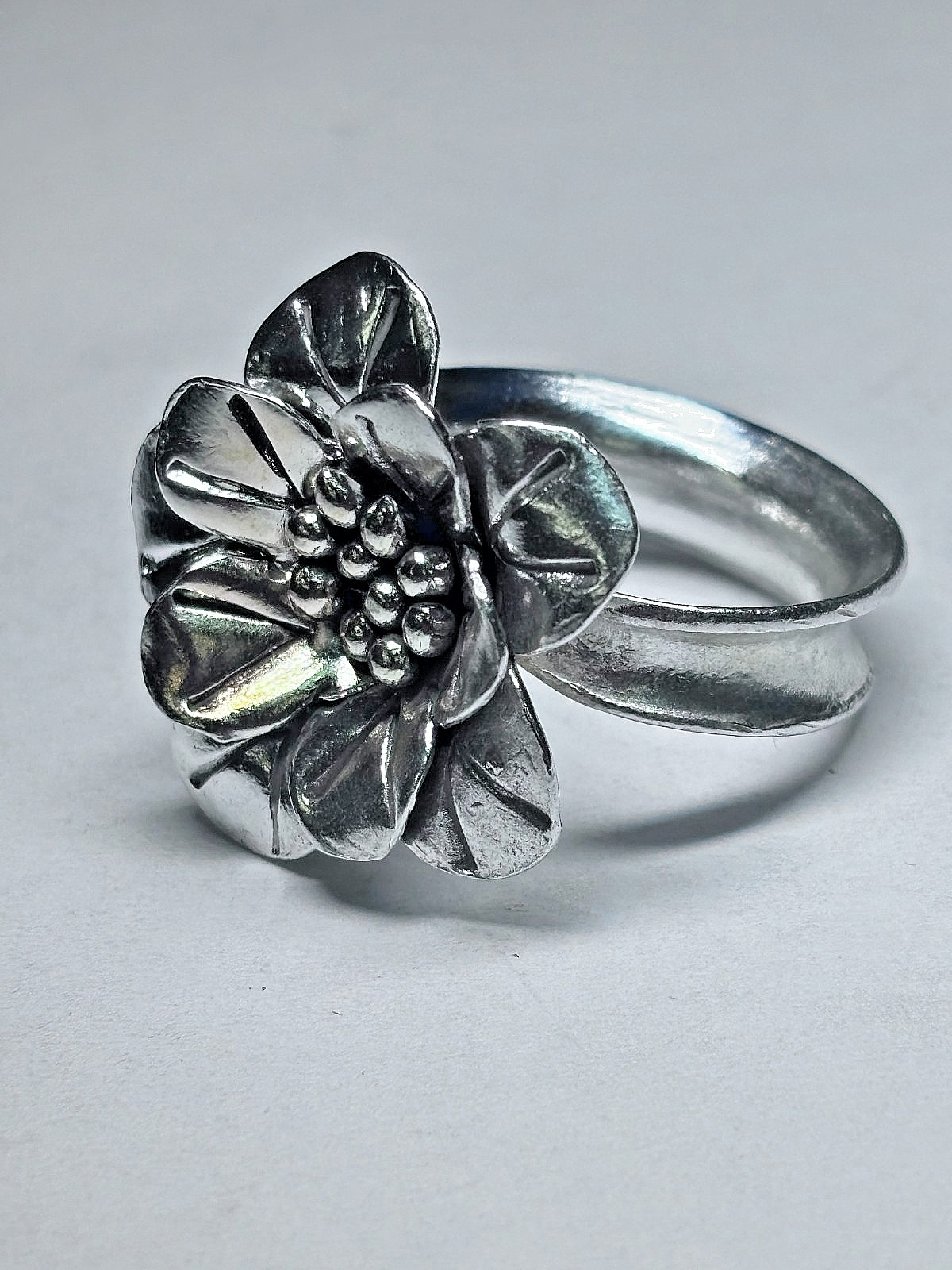 Sterling Silver Flower Design Statement Ring 10.6… - image 3