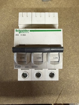 Schneider IKQ C20A dreipoliger MCB-Schutzschalter 20A - SE10C320