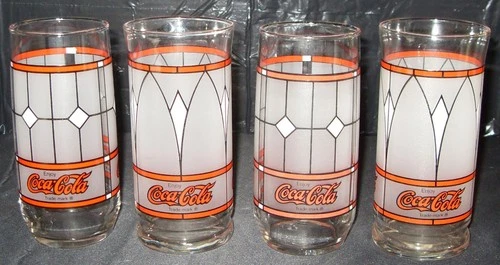 Vintage Coca-Cola Glasses 4 16  Oz's Libby Glass Co. 1980s  pre-owned