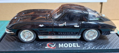 Chevrolet Corvette Stingray Coupe schwarz Diecast Modellauto Display Basisöffnung