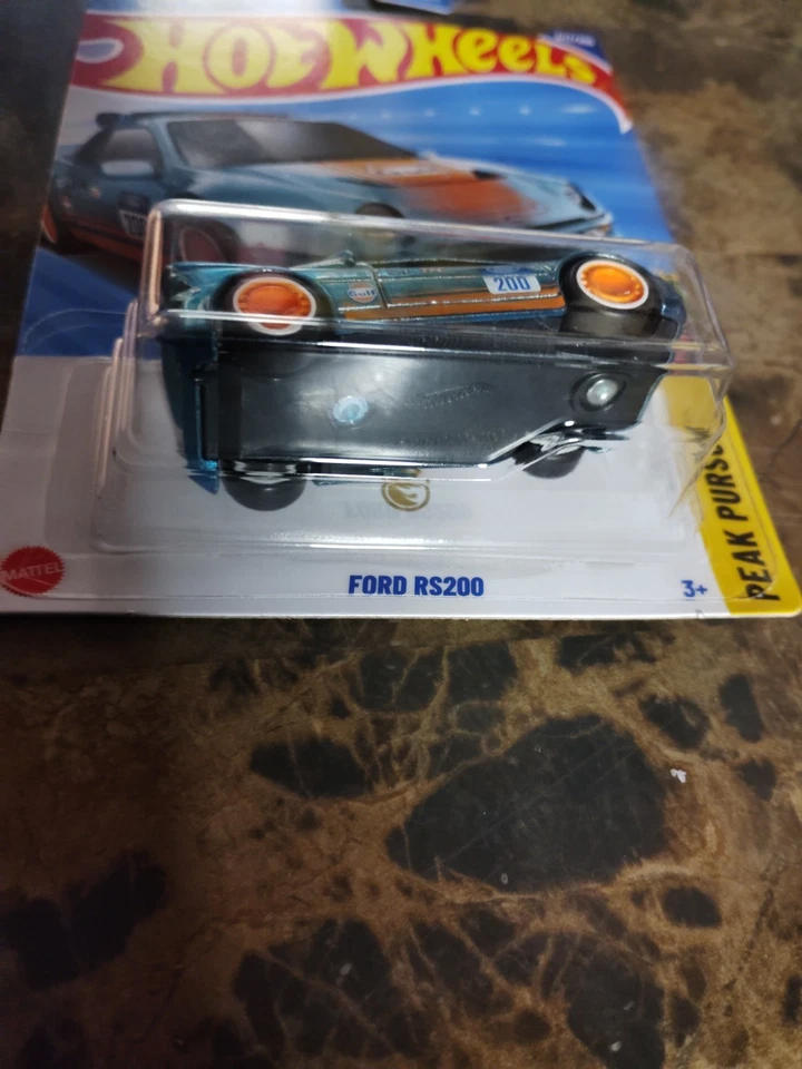 Ford RS200 2025 Super Treasure Hunt Hot Wheels Foto 3 de 3