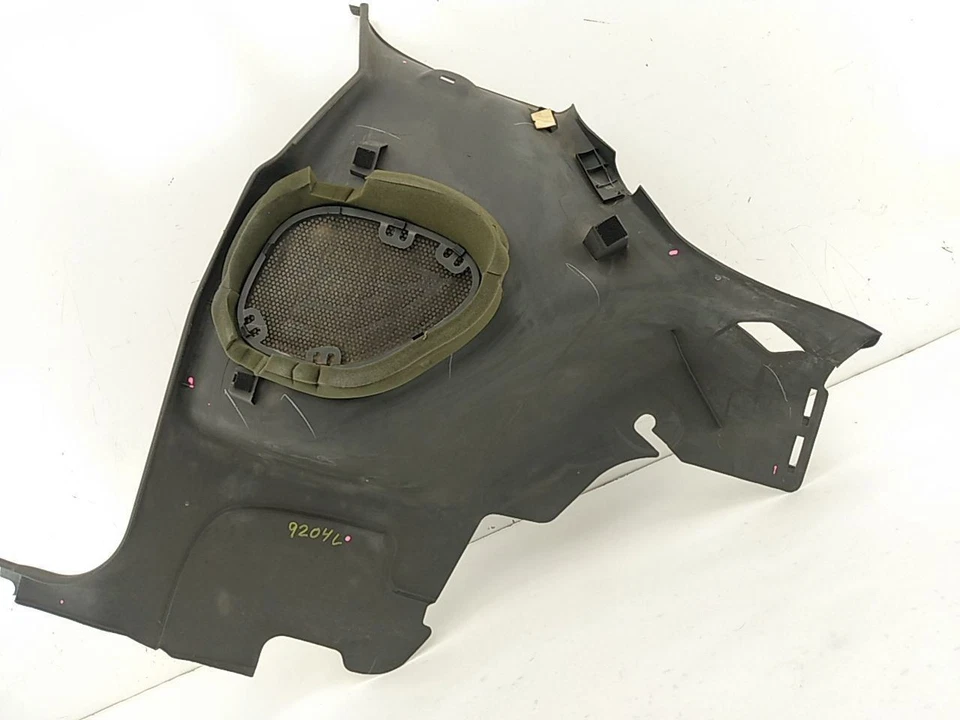 Tapicería de cuarto trasero izquierdo gris para conductor Chevrolet Camaro 1993-2002 93 94 95 Foto 2 de 4