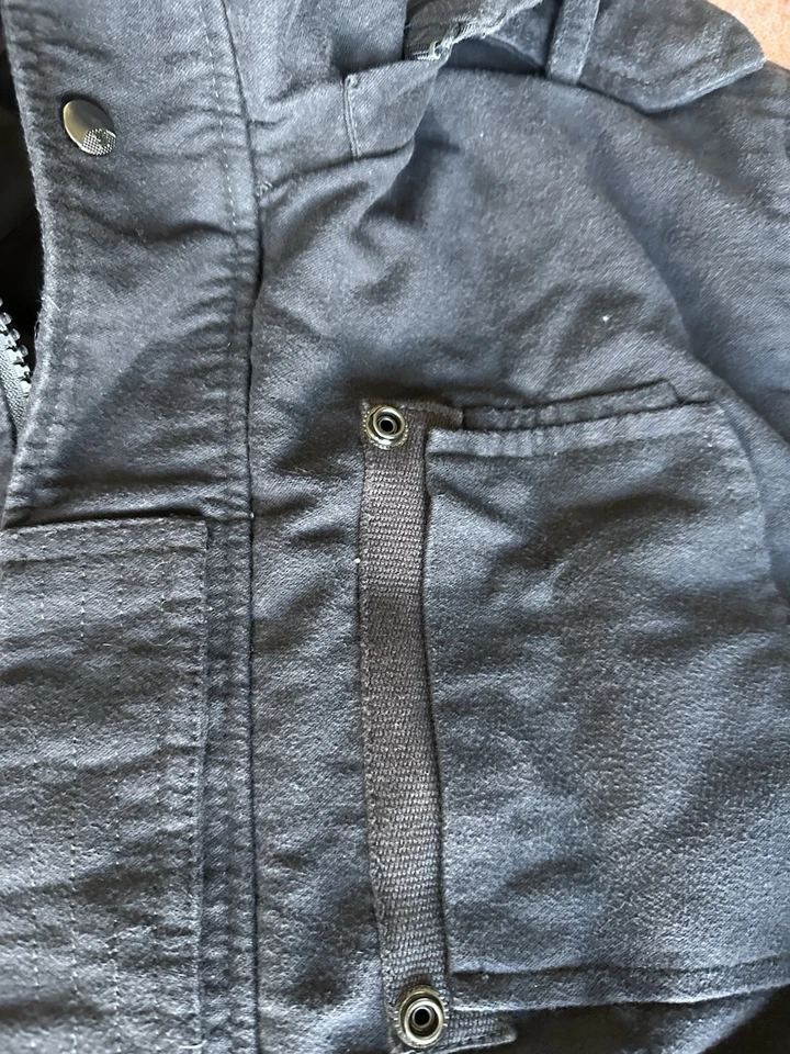 Chaqueta Monarchy Cremallera Completa Grande Negra Manga Larga Calce Ajustado Para Hombre, Pesada, Preppy Foto 2 de 4