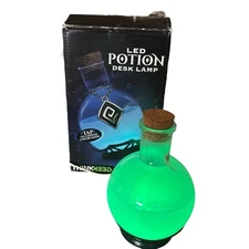 Official ThinkGEEK Color Changing LED POTION DESK LAMP Tested Working NO AMULET