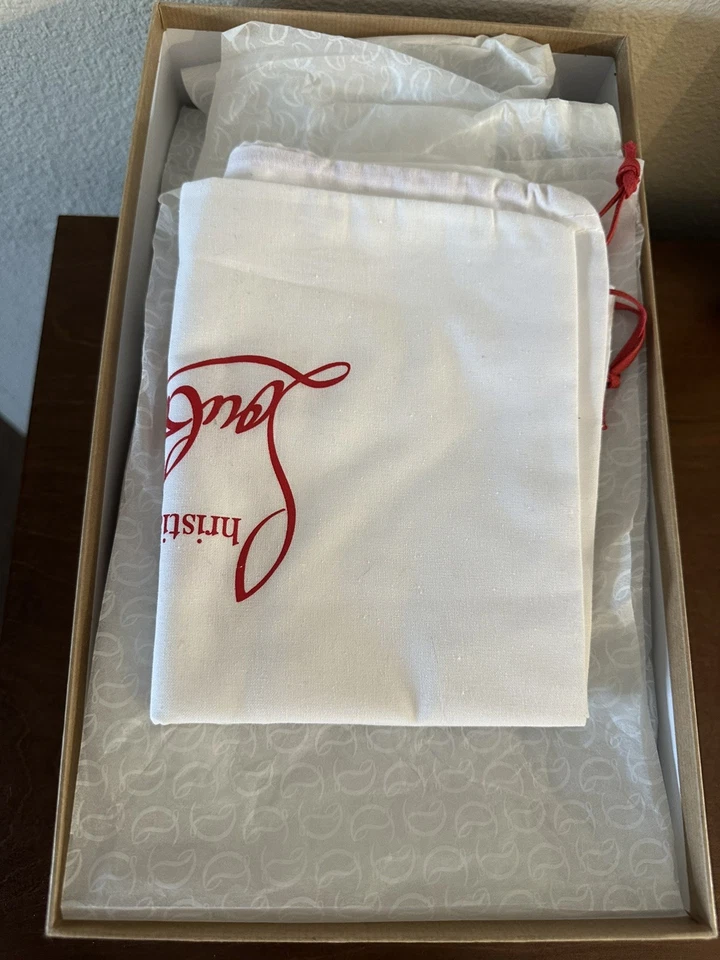 Mocasín plano sin cordones Louboutin Dandyrocks para hombre sin usar, en caja, terciopelo negro talla 43 / US10 Foto 4 de 4