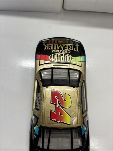 Action 1997 Jeff Gordon #24 Dupont Chroma Premier Monte Carlo 1:24 Diecast Car - Picture 9 of 16