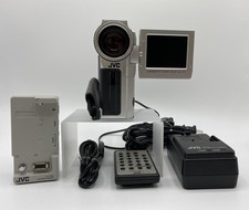 Vintage JVC MiniDV Digital Camcorder - Built-in Digital Still Mode GR-DVM80U 