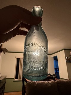 Bottiglia di soda Early Brandon & Kirrmeyer Leavenworth Kansas Blob Top ACQUA MINERALE