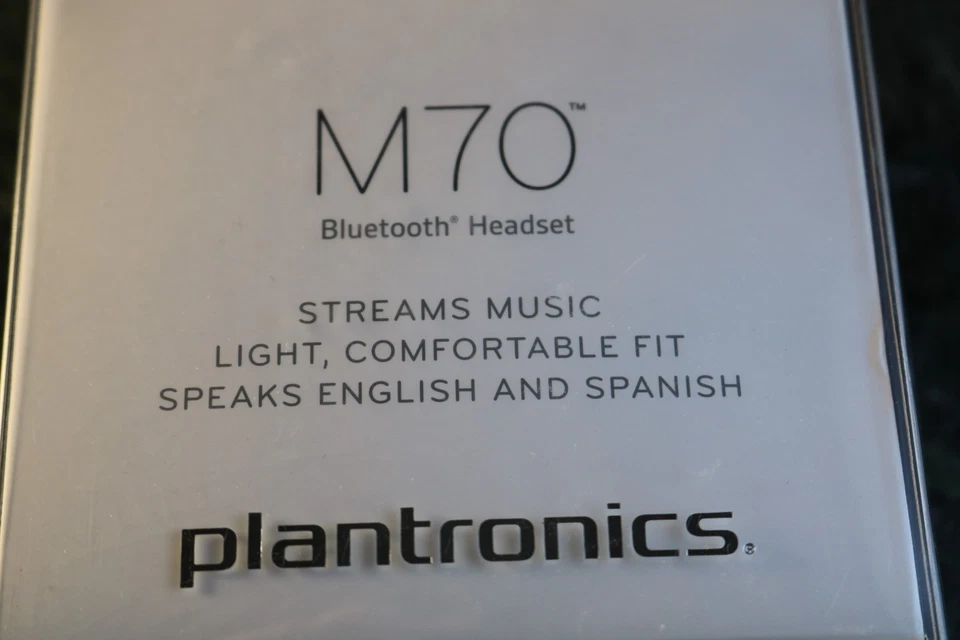NEW Plantronics M70 Mobile Bluetooth Headset Hands-Free HD Voice NIB sealed - Image 4 of 4