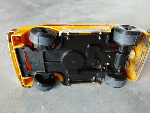 Cox Action Van Wheels - 3D Printed - Picture 3 of 7