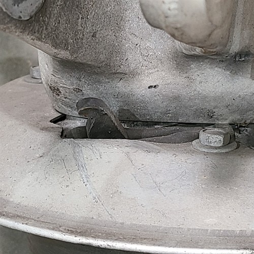 1986 Corvette C4 Driver Rear Spindle Knuckle Hub Left AA7018 - Picture 4 of 10