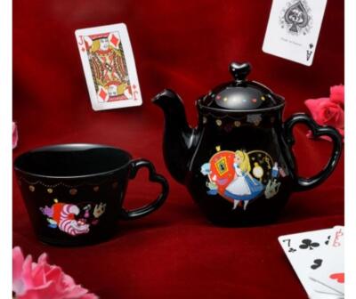 Sega Disney Alice im Wunderland Premium Schwarz Teekanne & Tassen Set 70. mit...