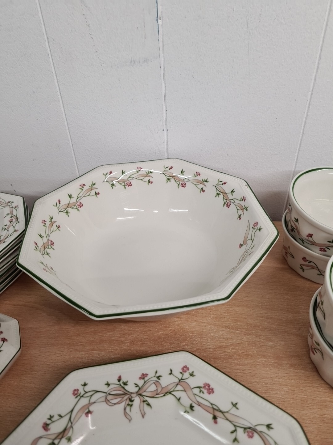 johnson brothers eternal beau dinner set eBay