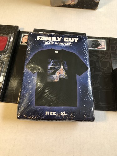 Family Guy Blue Harvest Star Wars Deluxe DVD Box Set Missing Art Book - Picture 10 of 12