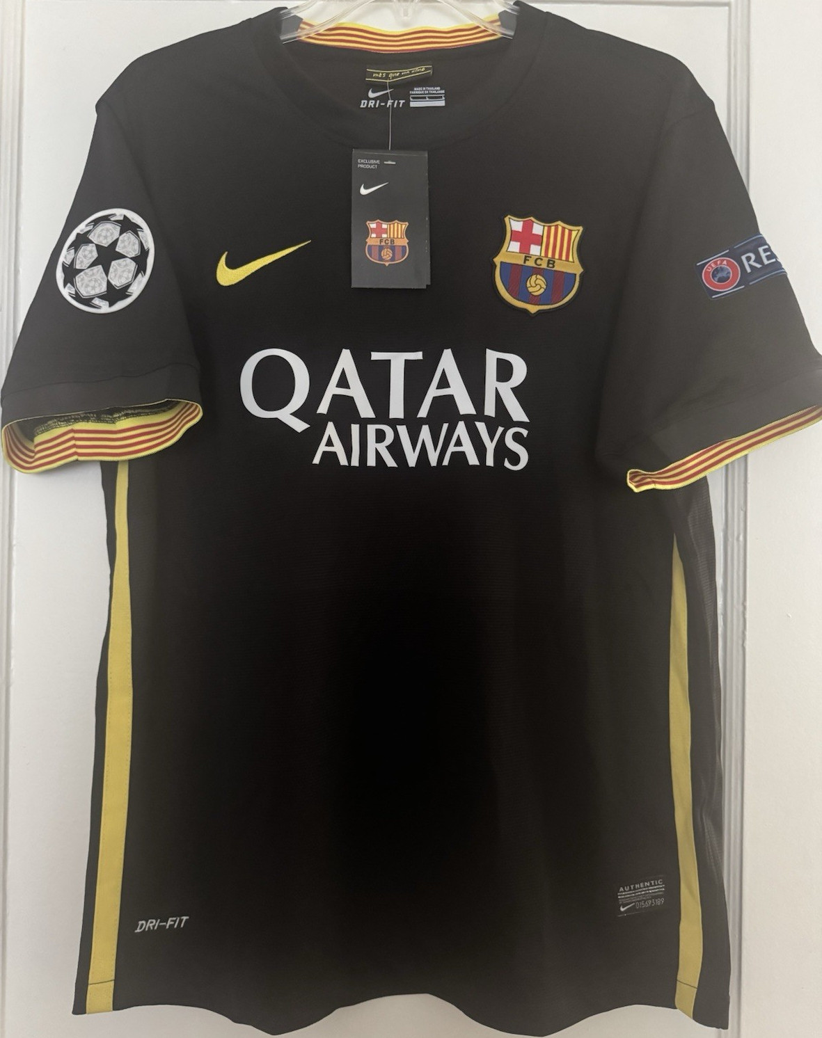 Nike FC Barcelona Lionel Messi #10 Black Yellow UEFA Champions