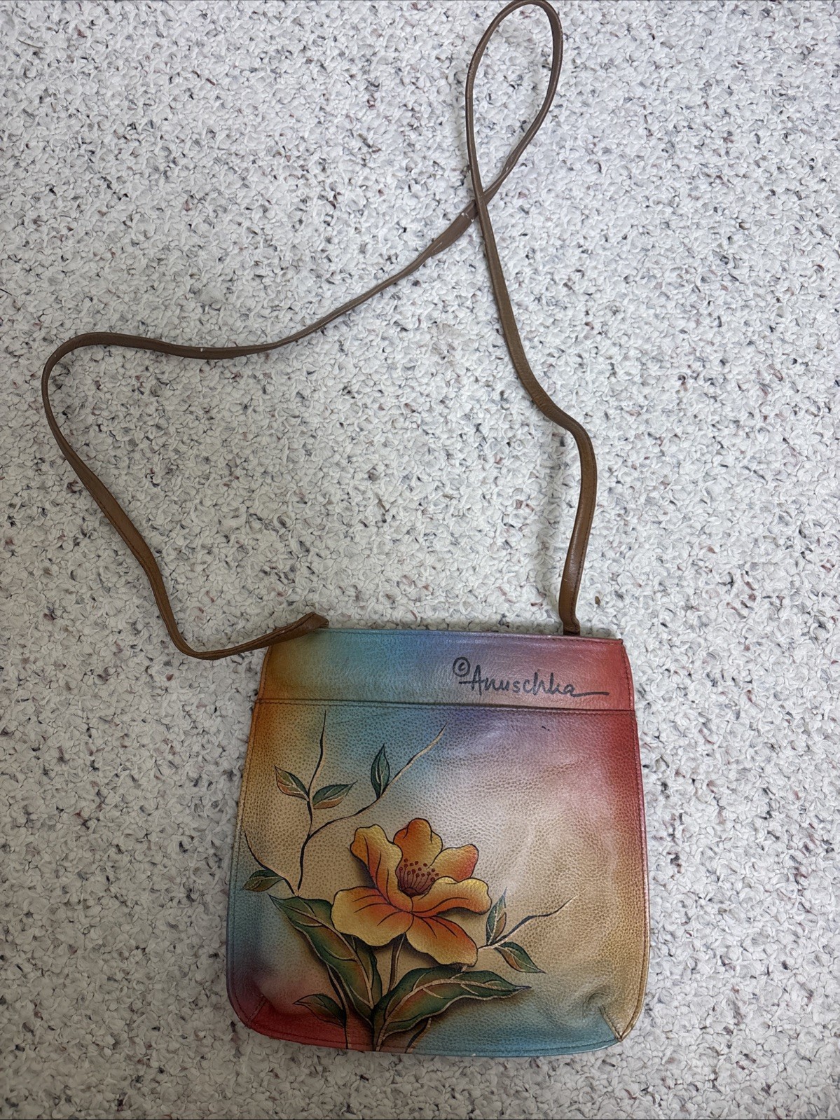 Anuschka Medium Leather Floral Pattern - image 1