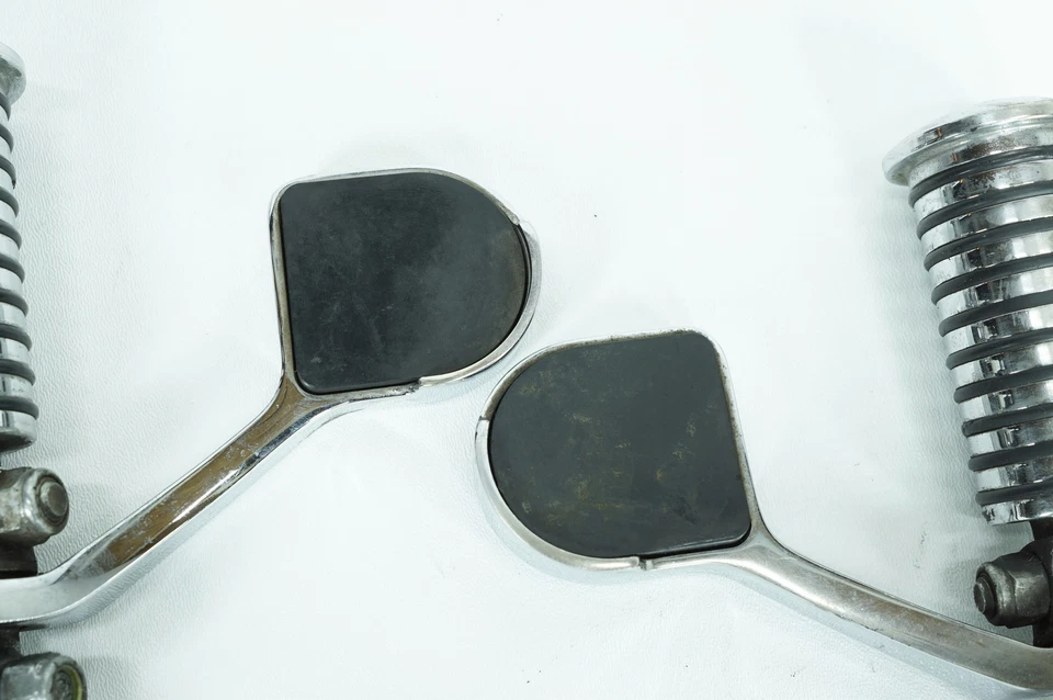 Harley-Dvidson Sportster XL1200 C 2000 personalizada OEM controles medios reposapiés clavijas Foto 4 de 4