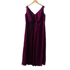 David’s Bridal Burgundy Sleeveless Ruffle Back Maxi Dress Size 20 F15530