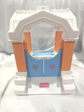 Vintage playskool sweet street carriage house - 1990s dollhouse accessory