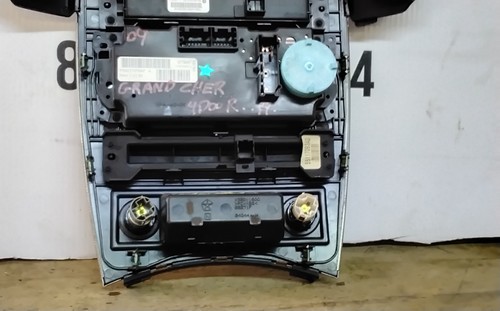 2008-2010 JEEP GRAND CHEROKEE HEATER AC CLIMATE CONTROL SWITCH &BEZEL OEM PART - Foto 14 di 24