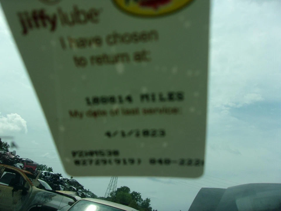 Used Rear Left Door Interior Trim Panel fits: 2012 Cadillac Escalade esv Grade Foto 3 de 4