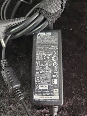 OEM ASUS ADP-40KD BB 40W 19V 2.1A Adapter 4.0x1.35mm C202S For Laptop Chromebook