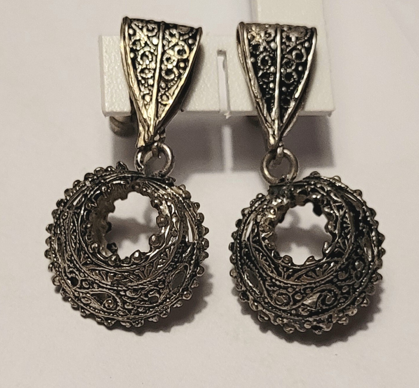 Boucles D'oreilles à Vis Vintage Signées Krementz - Bleu - Occasion Bon état