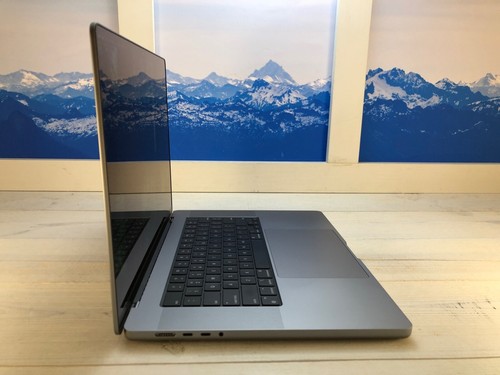 Apple MacBook Pro 2023 16" Laptop M2 Pro 512GB SSD 16GB RAM Space Gray 46 Cycles - Afbeelding 9 van 12