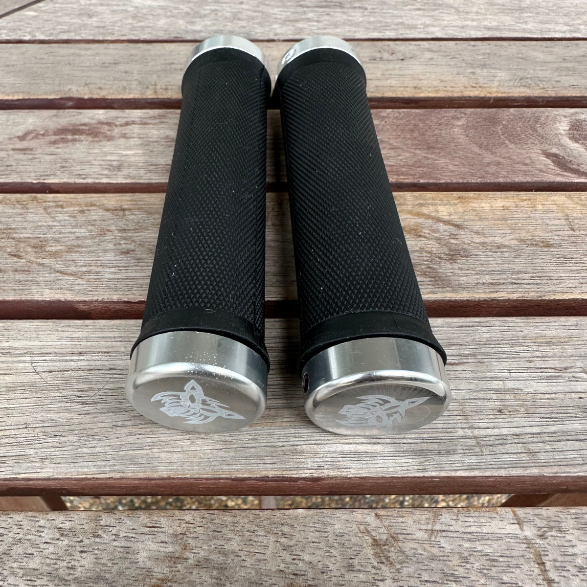 GT MTB Handle Grips Lock On Silver End Caps Mountain Bike
