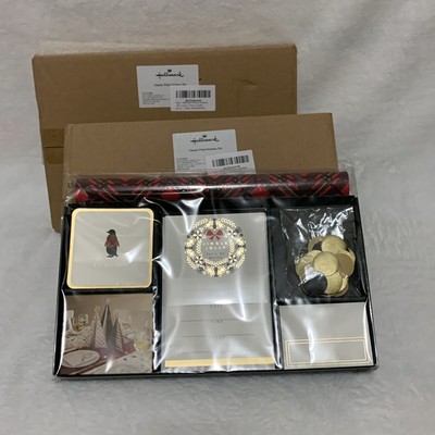 Hallmark Plaid Hostess Sets Holiday Table Set - 2 sets Christmas New