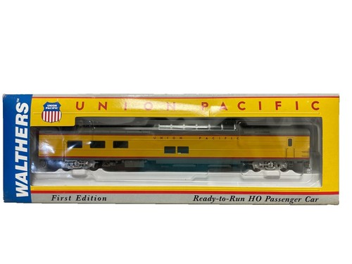 Lionel 15 Inch Aluminum Union Pacific Painted Passenger Car 8-Car