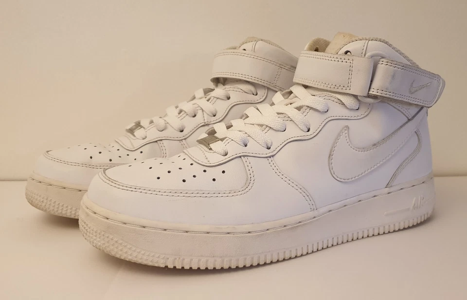 Chaussures Nike AIR f - Photo 1/4