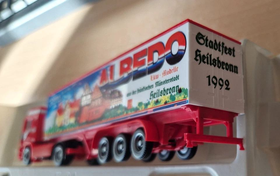 Albedo/Herpa VOLVO F12 Walter Schimm Heilsbronn 92 cassonato 1:87 OVP - Immagine 3 di 4