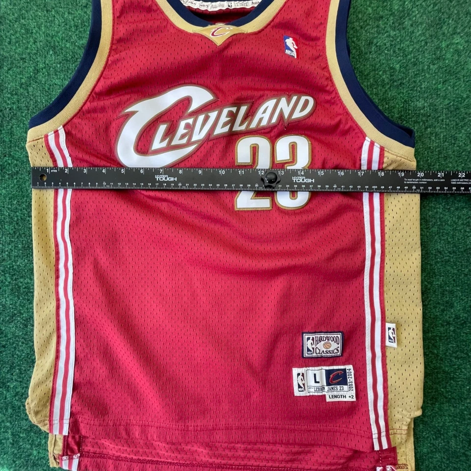 Kids Large Cleveland Cavaliers LeBron James 23 Hardwood Classics Jersey Red Gold - Image 3 of 4