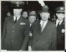 1948 Press Photo Herbert Hoover Escorted from Philadelphia Railroad Station