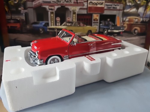 VINTAGE Danbury Mint 1951 Ford Convertible Limited Ed. BEAUTIFUL NICE CAR 🚗 - Picture 6 of 24