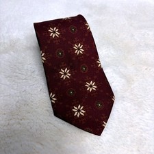 Chaps Ralph Lauren Mens Silk Tie Burgundy Snowflake Medallion Made in USA 4 in