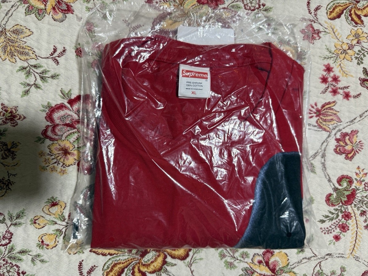 SUPREME SNOWMAN TEE Red T-Shirt FW25 Graphic Print Original