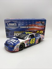 Action Jimmie Johnson 48 Lowe's Power Of Pride 2002 Monte Carlo 1:24 Scale